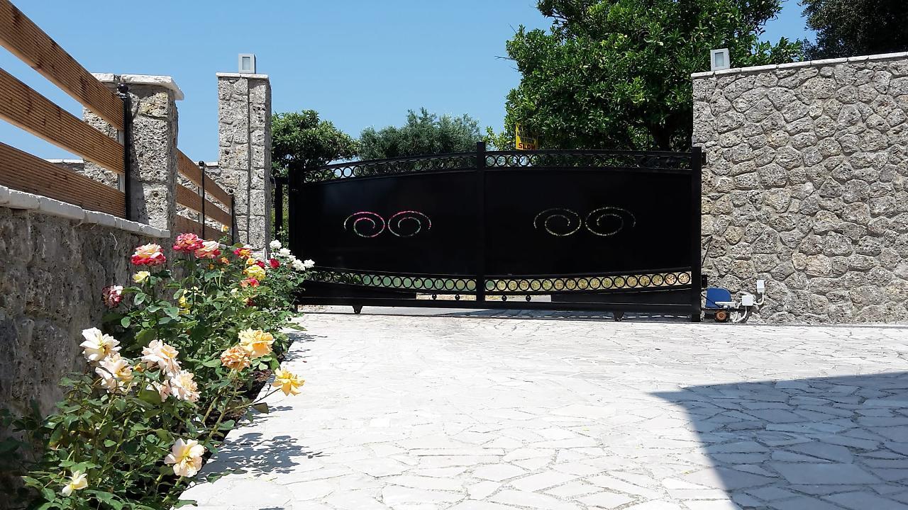 Achillion Luxury Corfu Villa & Suites Perama  Exterior foto