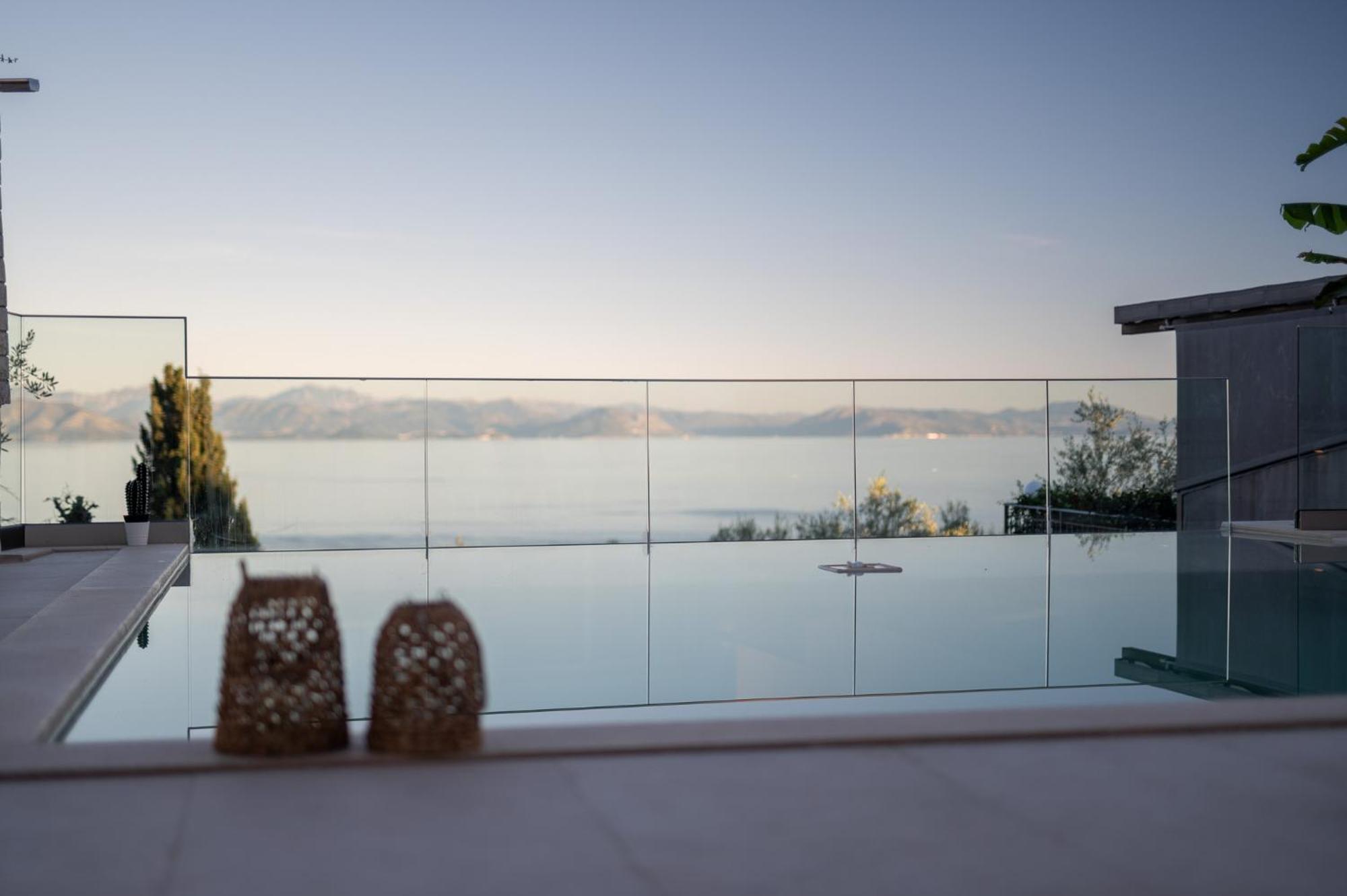 Achillion Luxury Corfu Villa & Suites Perama  Exterior foto